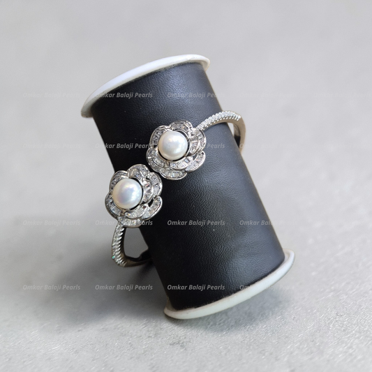 Trending Bracelet Of Real Pearls