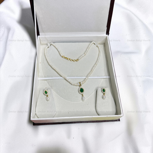 SINGLE LAYER REAL PEARLS SET