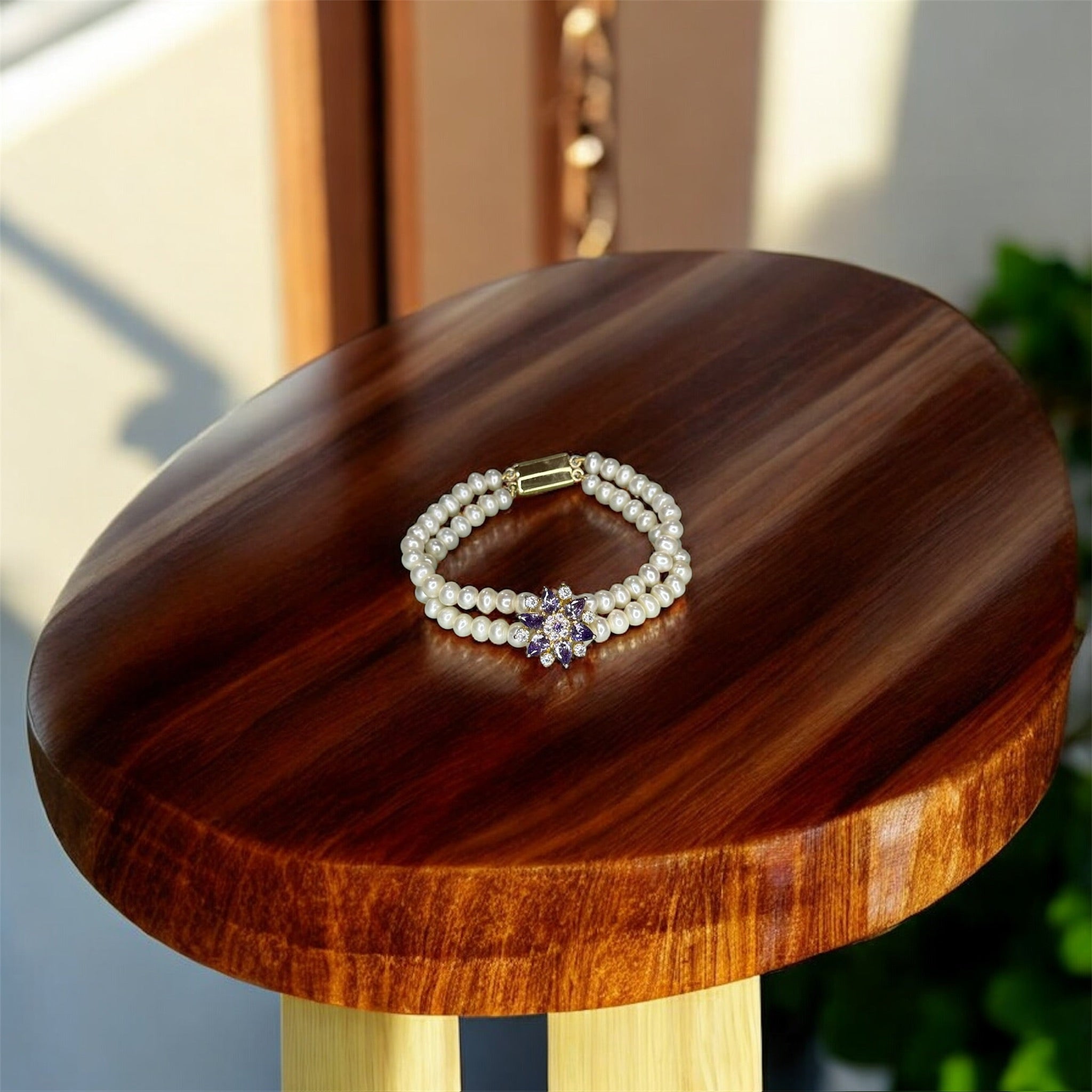 Amythist color Pearls Braclet