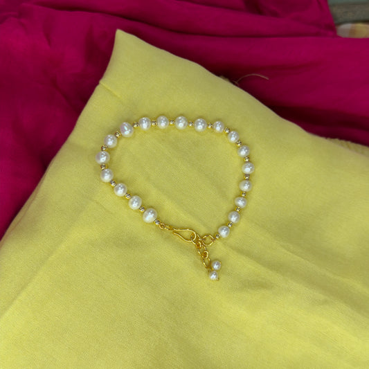 Round White Pearls Braclet 1 Liner