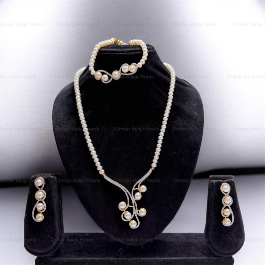 Exclusive Single Layer Pearls Set With Bracelet