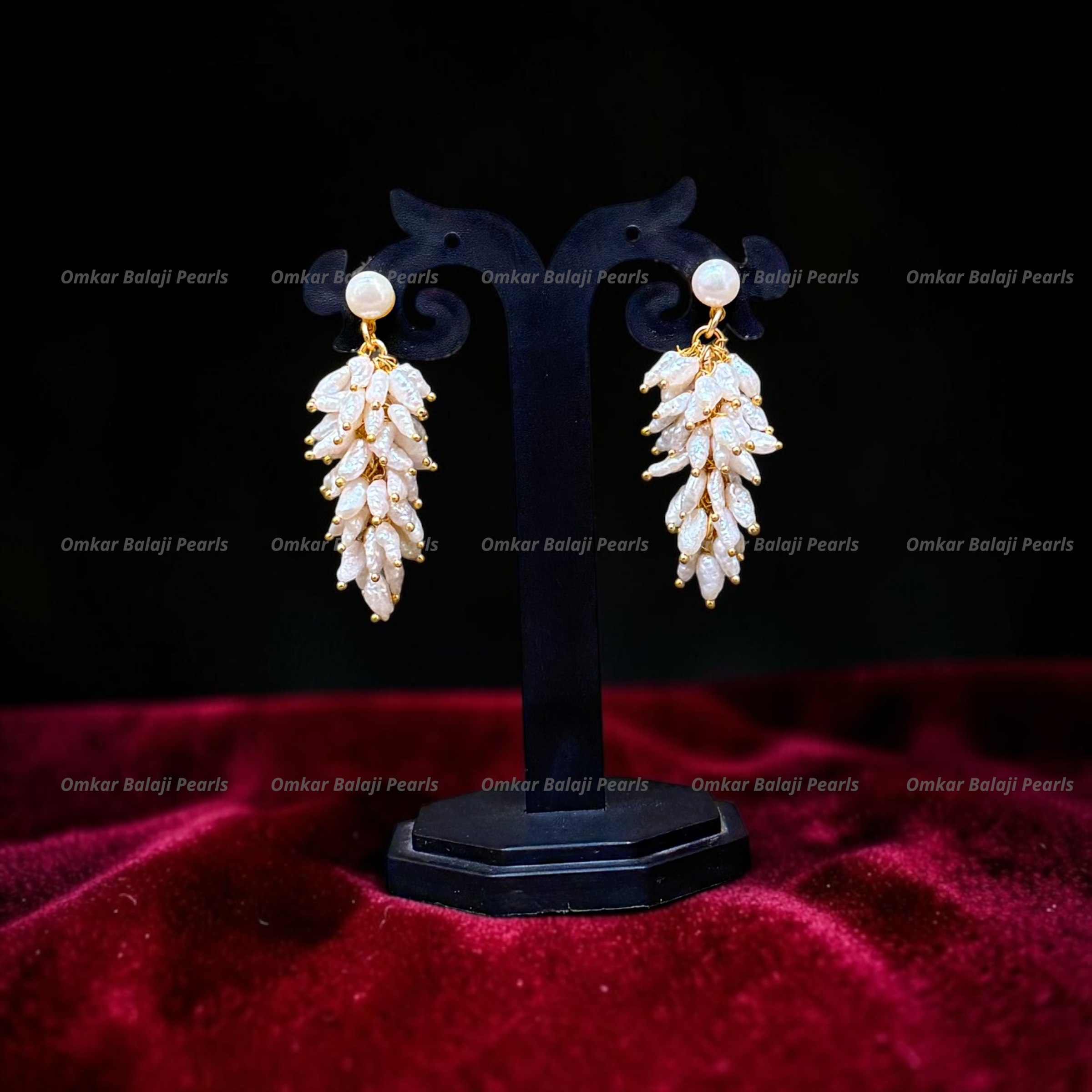 🍇 Grape Pearl Earrings – A Statement of Rare Elegance ✨