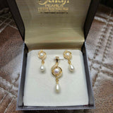 Locket Set Gold finish
