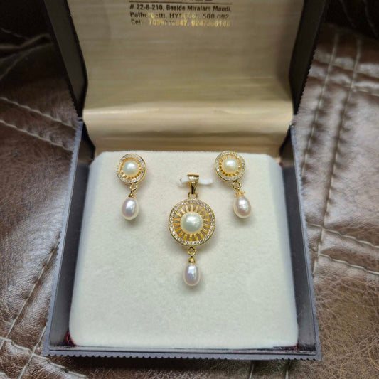 Elegant Locket Set Of Real Pearls