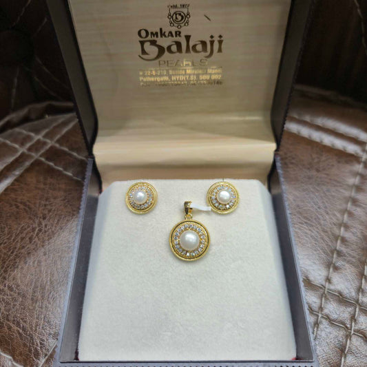 Elegant Locket Set Of Real Pearls