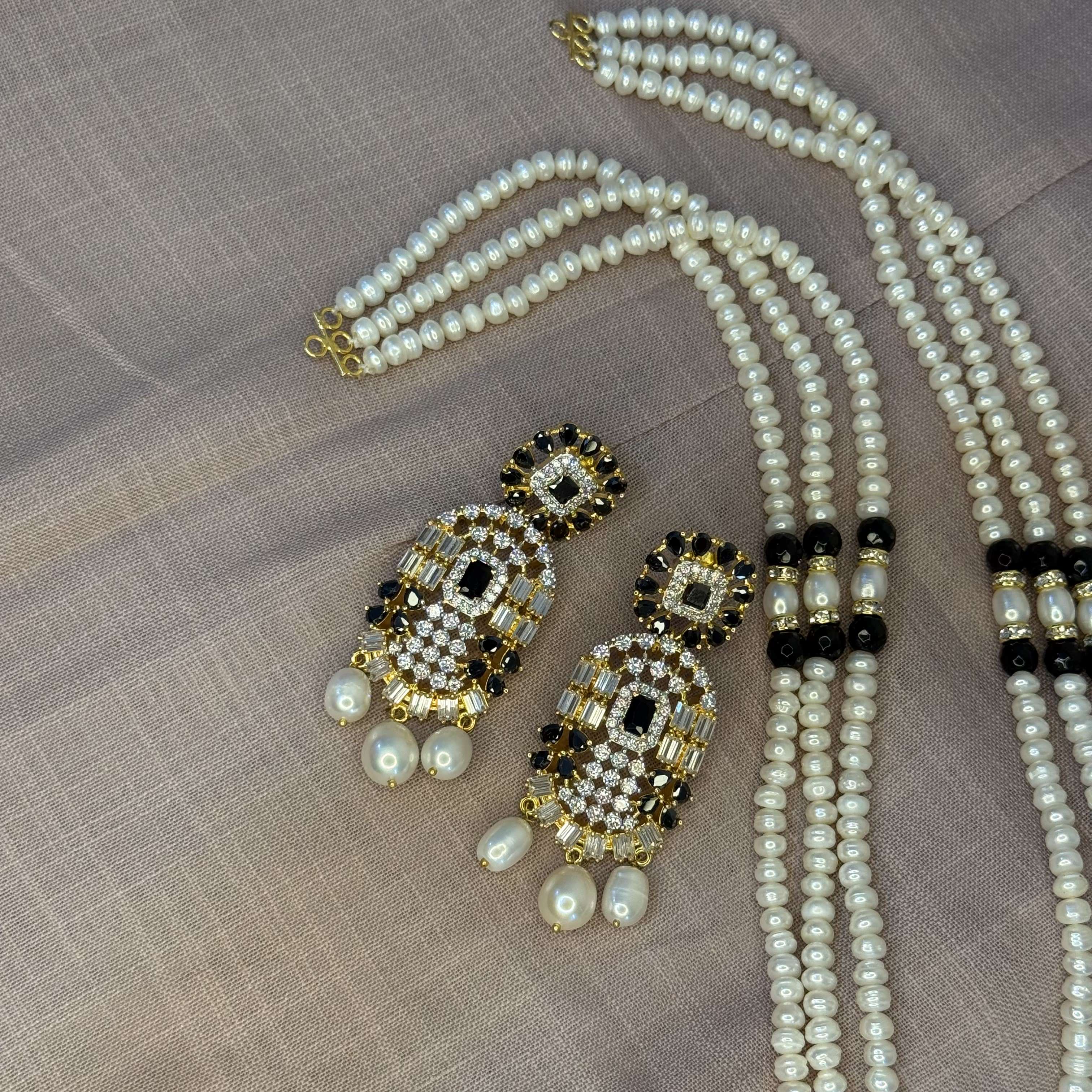 Daimond Style Raani Haar [Black]