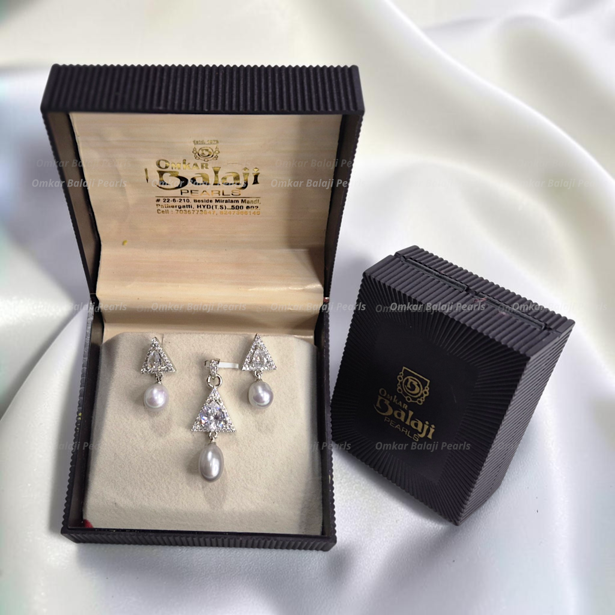 Rakhi Sale Locket Set #S36