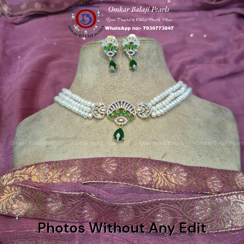 Exclusive Choker 3 layered Green