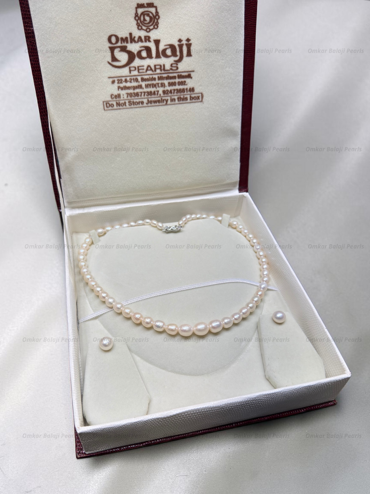 Exclusive Oval Gradation Pearl Set