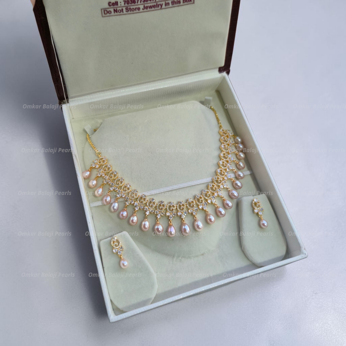 Exclusive Pink pearls Necklace Set