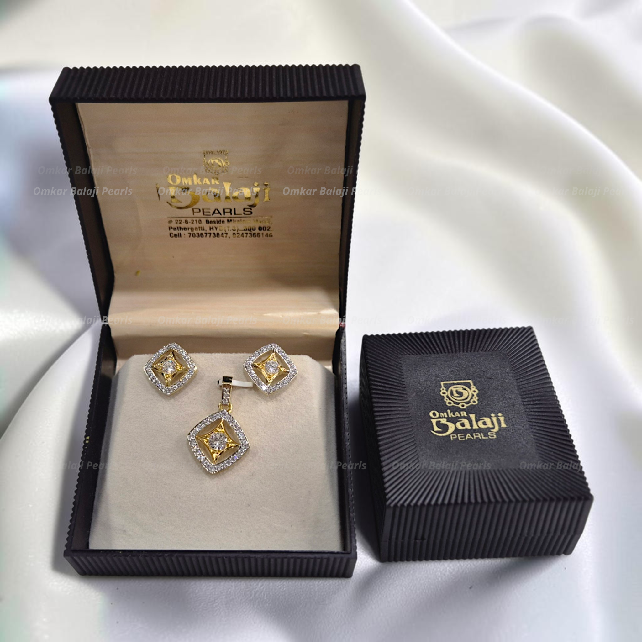 Rakhi Sale Locket Set #G80