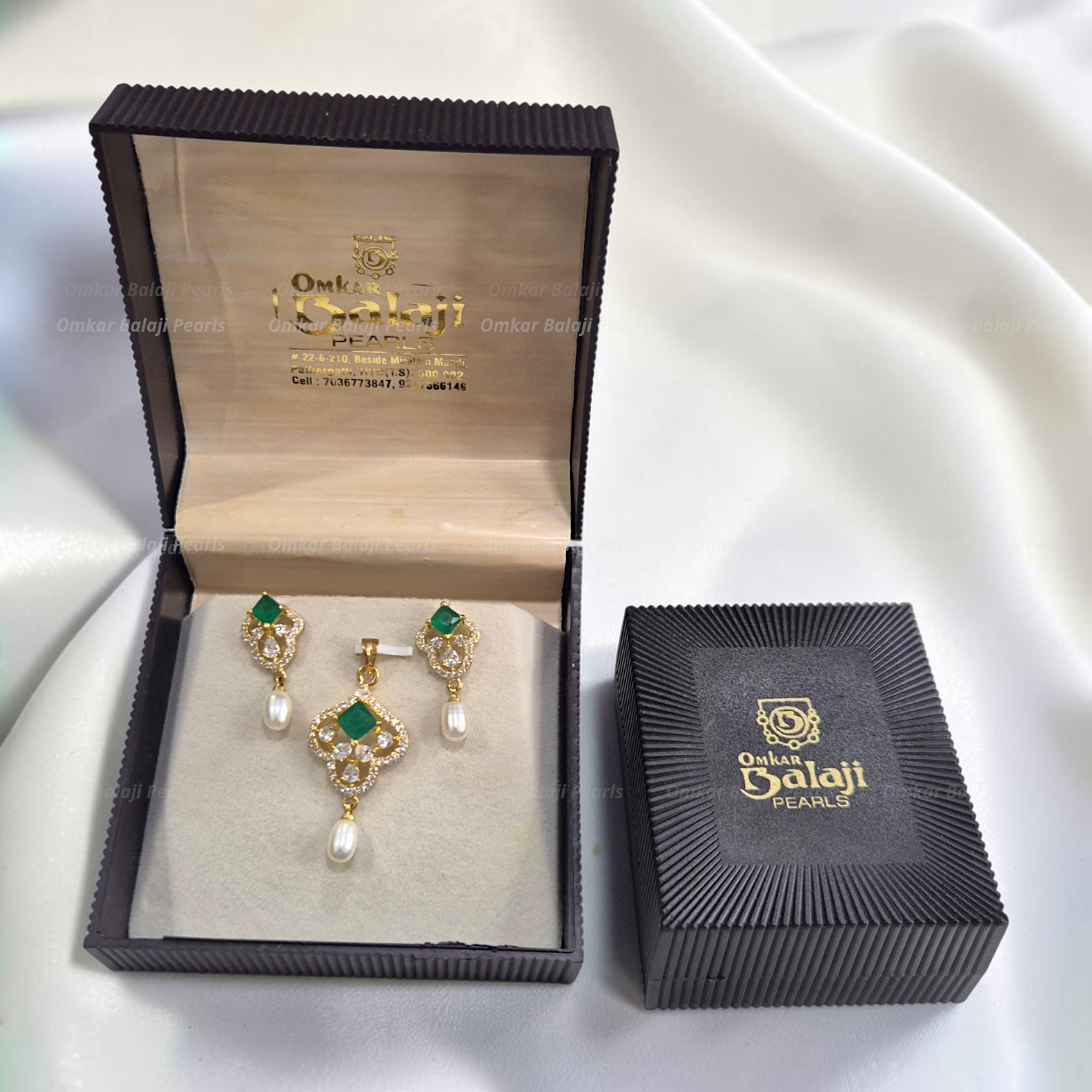 Rakhi Sale Locket Set #G64