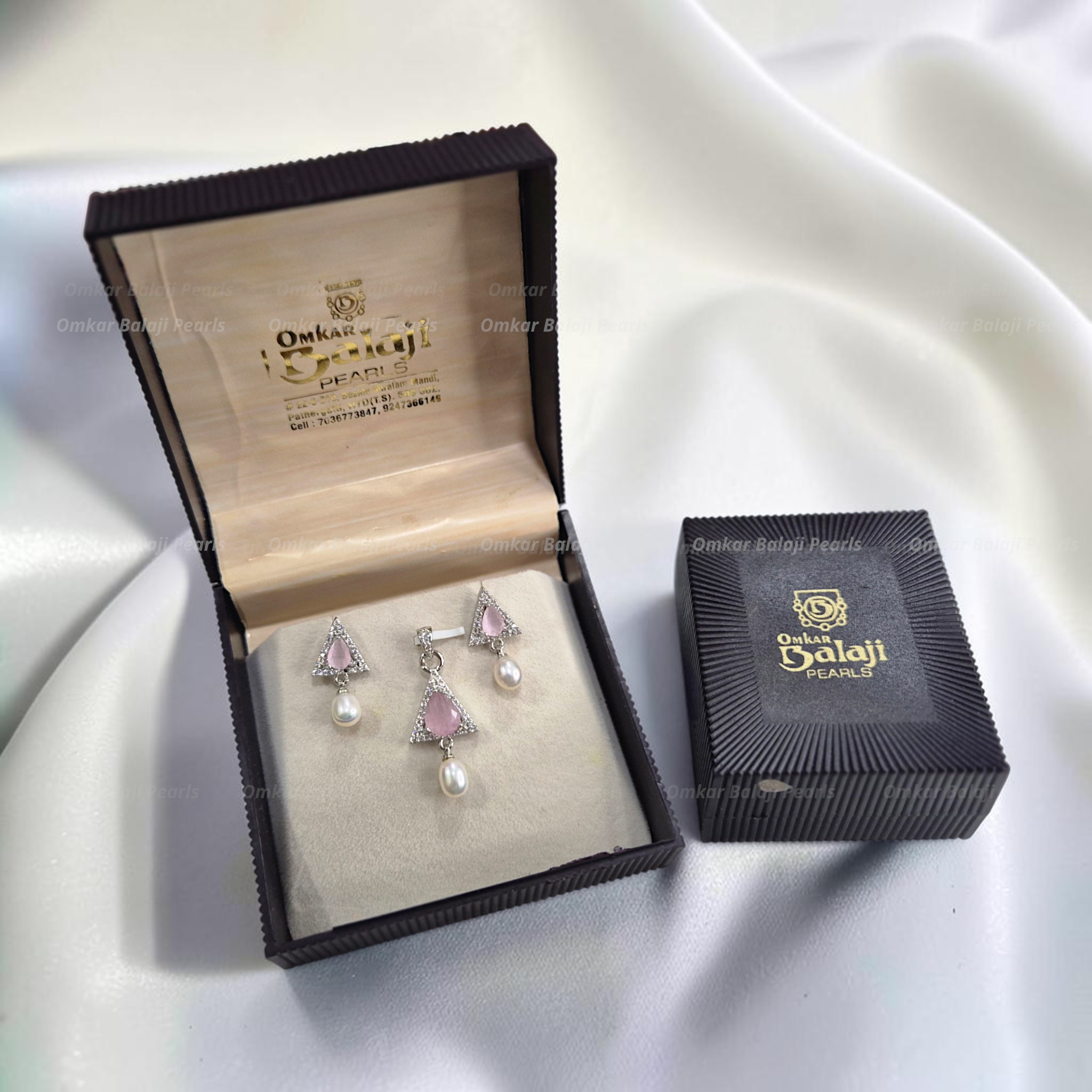Rakhi Sale Locket Set #G60