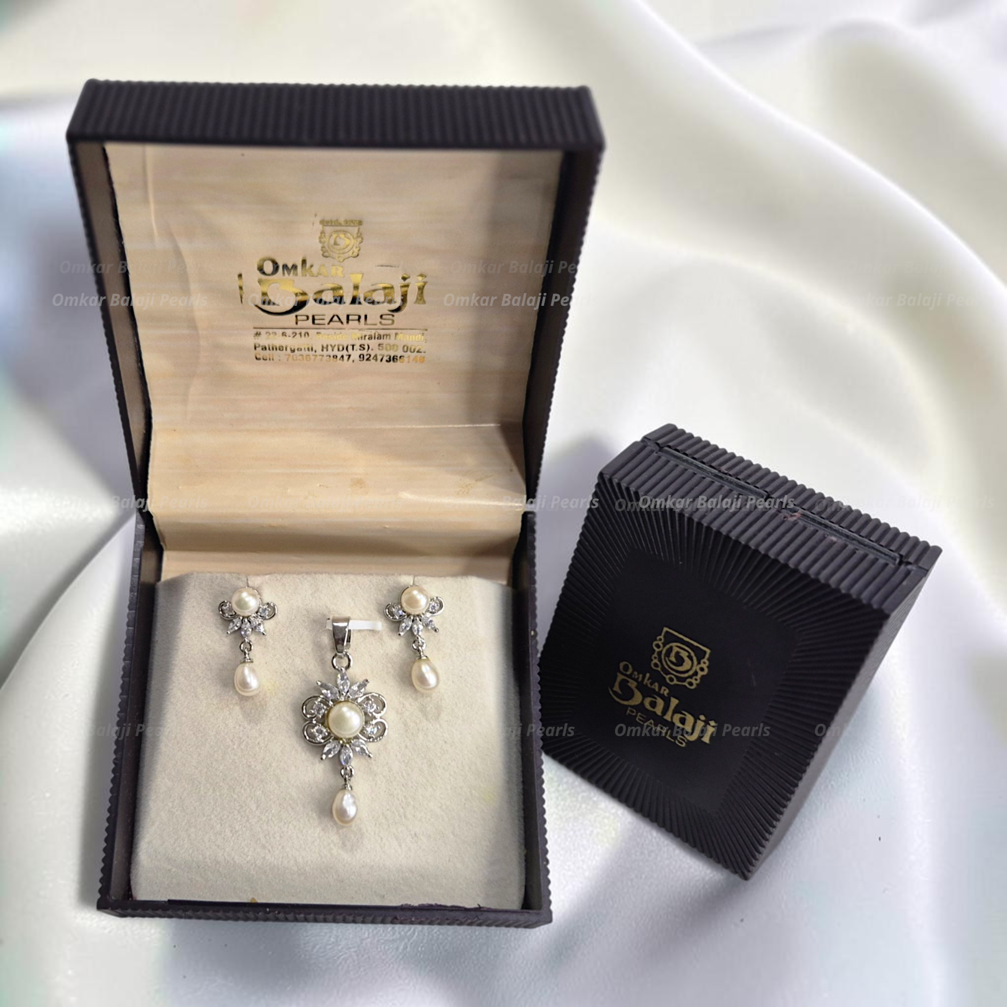 Rakhi Sale Locket Set #S39