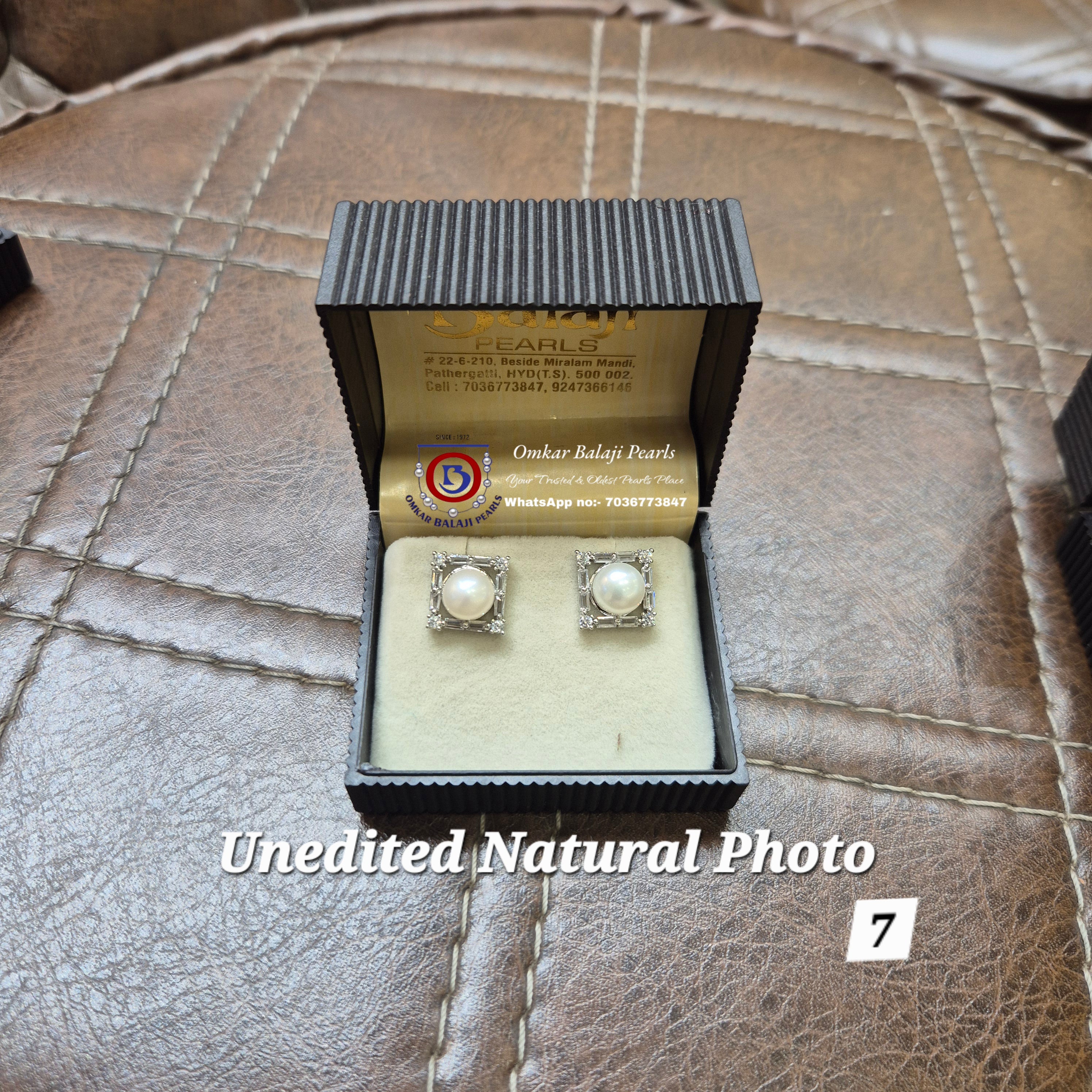 BOX style Studs 🎁