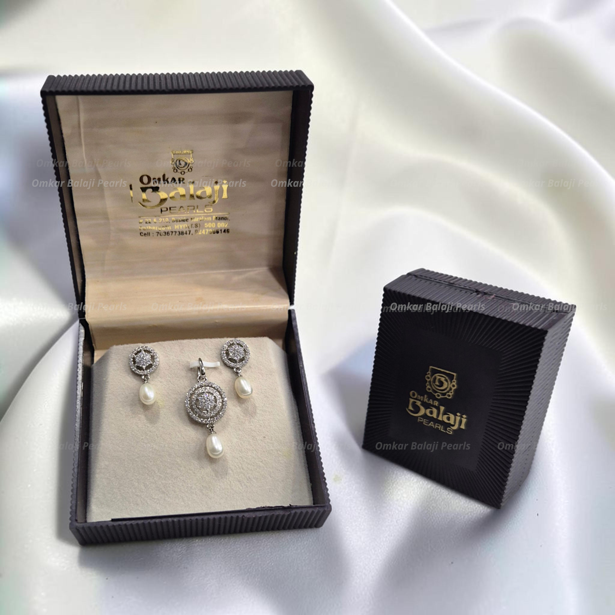 Rakhi Sale Locket Set #S47