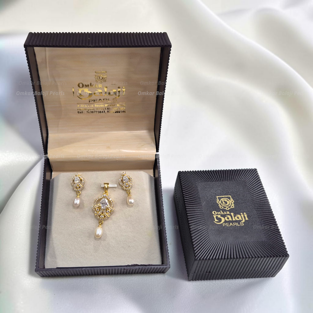 Rakhi Sale Locket Set #G77