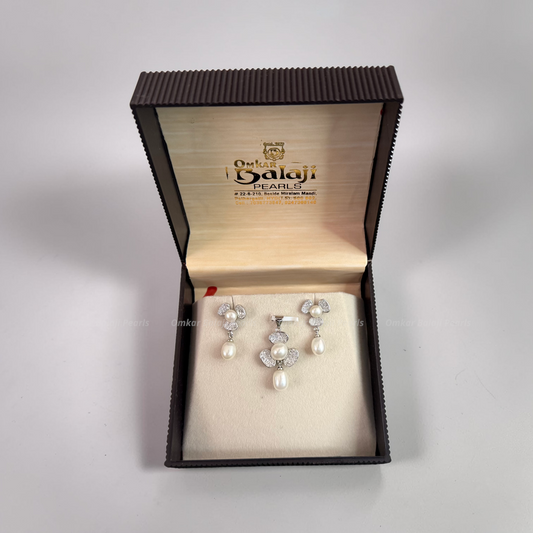 Silver Finish Locket & earrings