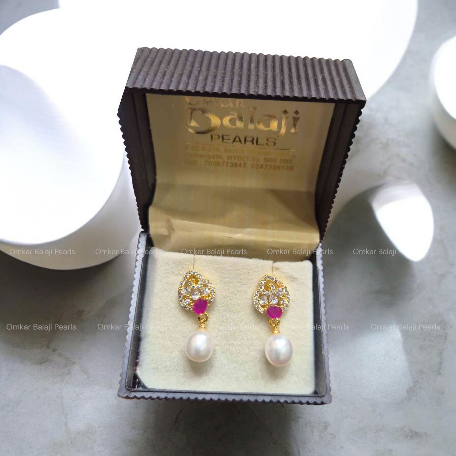 Pearls Earrings [ white ]