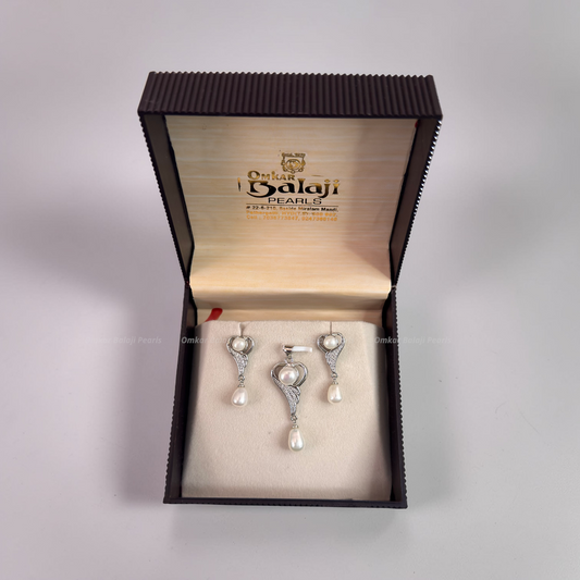 Silver Finish Locket & earrings