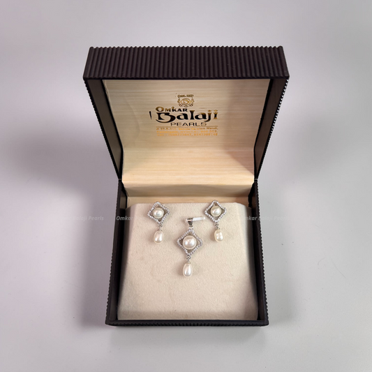 Silver Finish Locket & earrings
