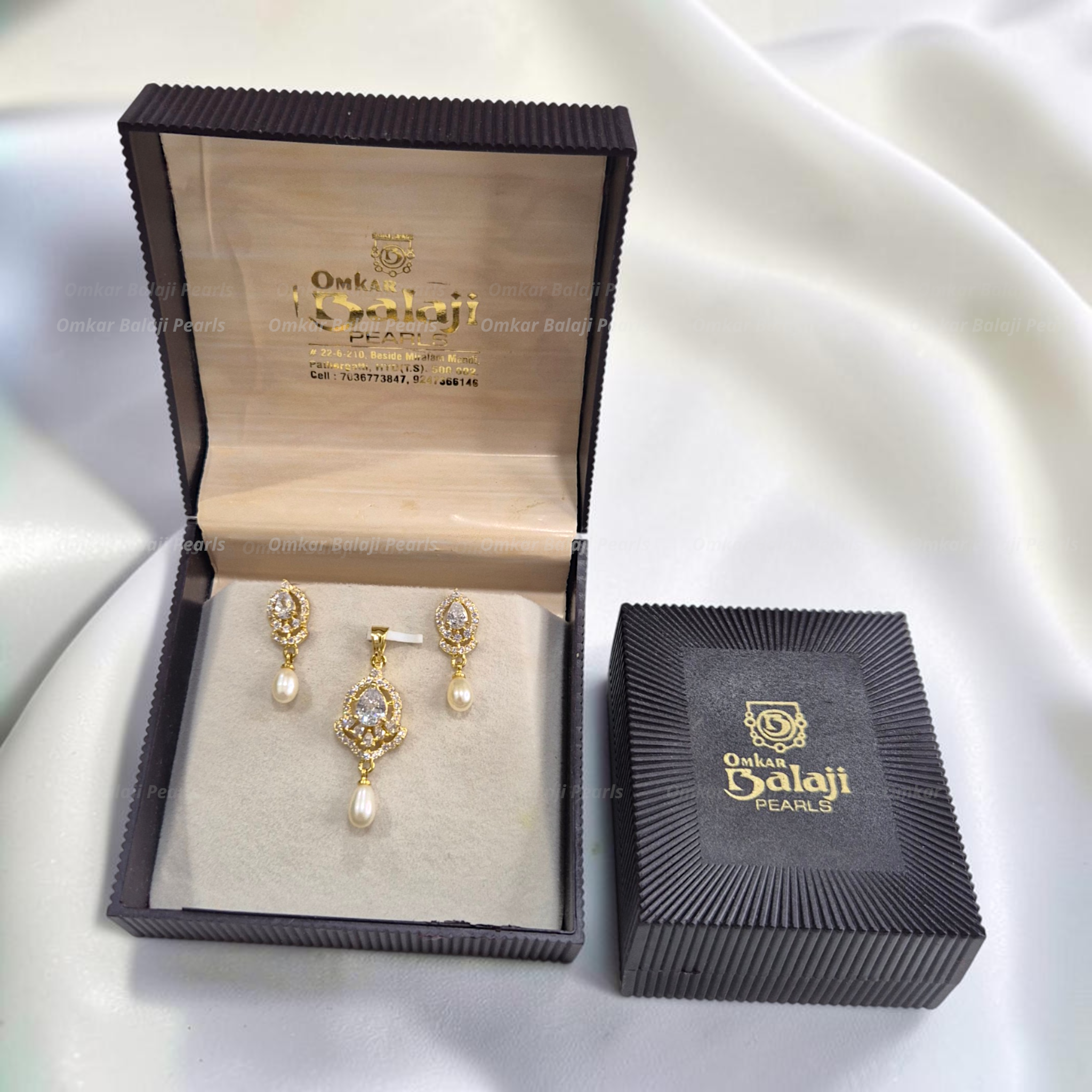 Rakhi Sale Locket Set #G76