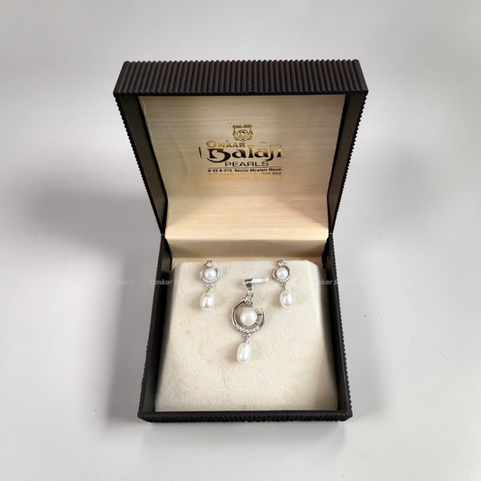 Silver Finish Locket & earrings