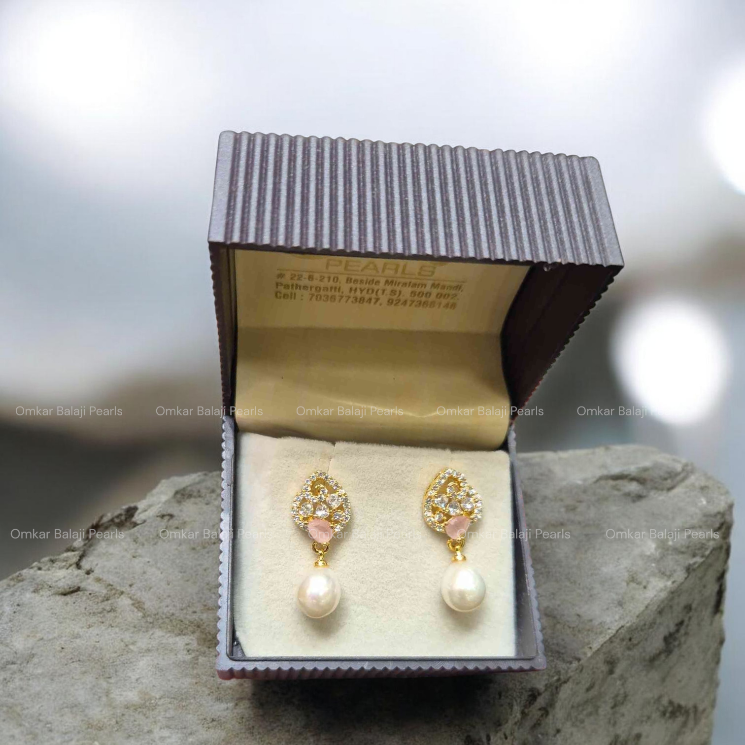 Pearls Earrings [ white ]