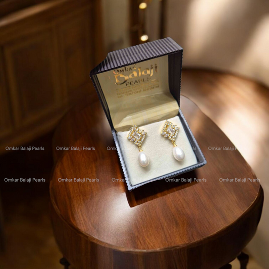 Pearls Earrings [ white ]