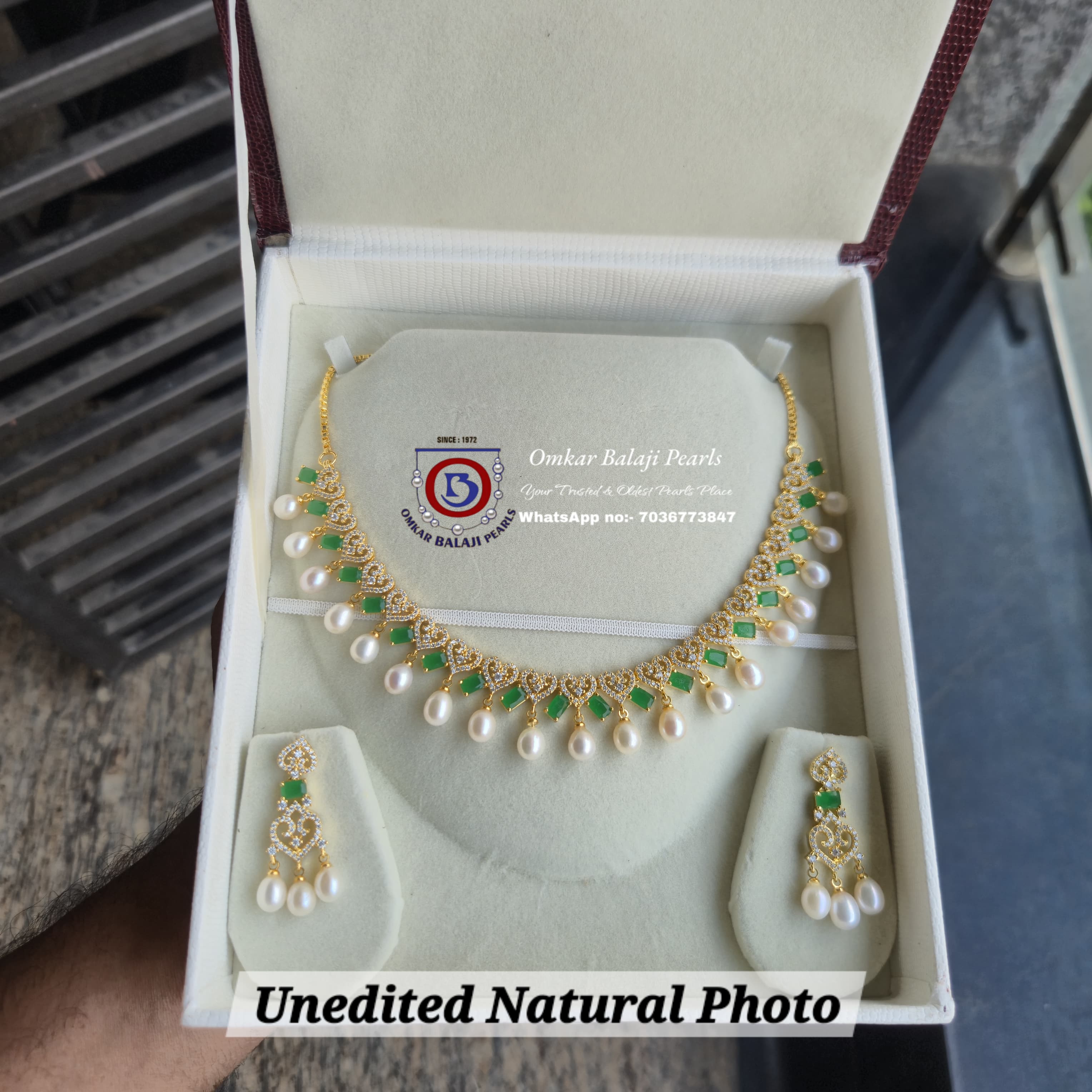 Green onyx & Real Pearls Necklace set